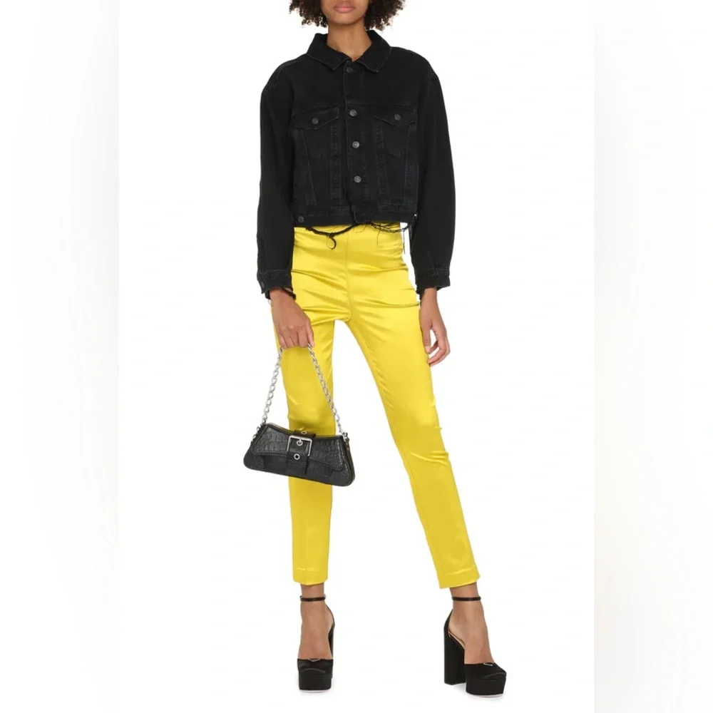 Agolde Shrunken Charli Denim Jean Jack in Distressed Black - Picture 9 of 10